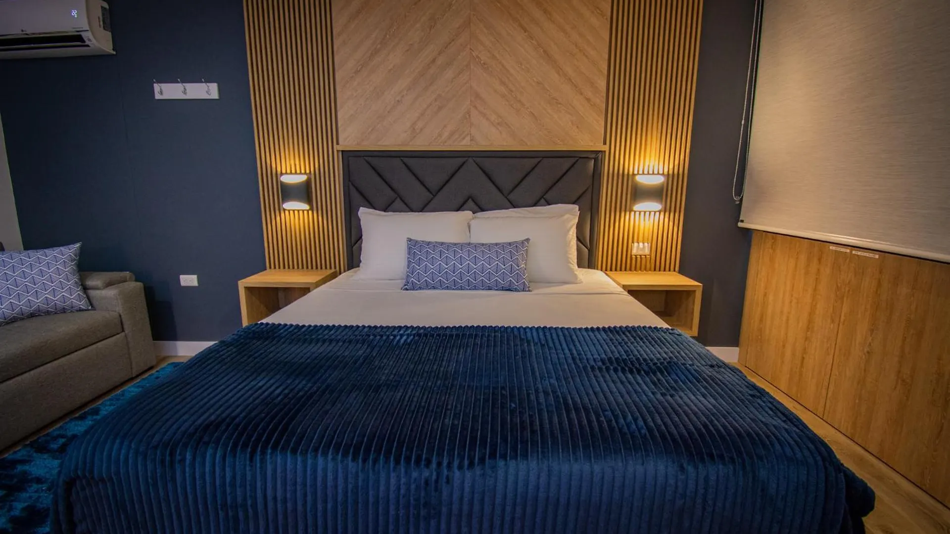 Apartment Unique Suite In El Poblado Cowork/ Gym / Fast Wifi Medellin